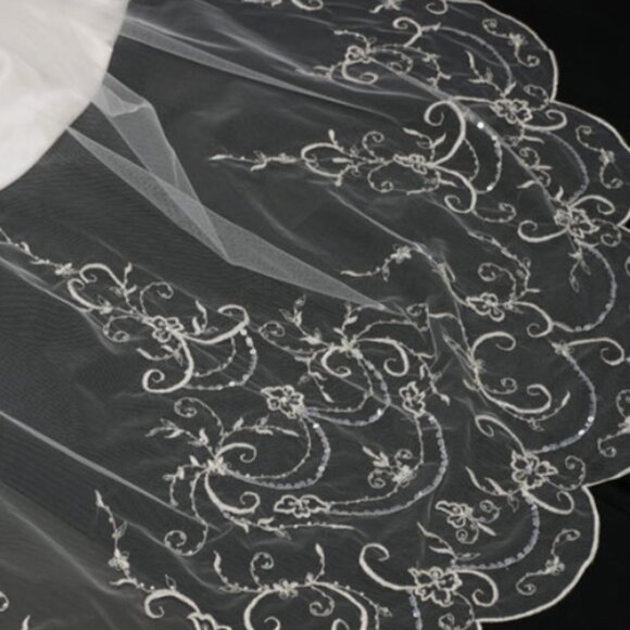 NWT! Bel Aire Bridal - Cathedral Veil - Style #V7195C - Never Used! - Picture 5 of 7
